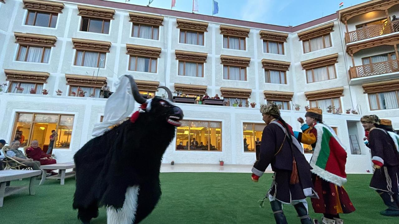 Hotel Deskitsal Лех Экстерьер фото