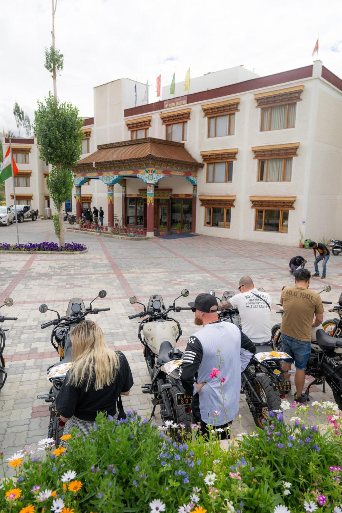Hotel Deskitsal Лех Экстерьер фото